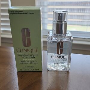 Clinique Hydrating Jelly with Green Box